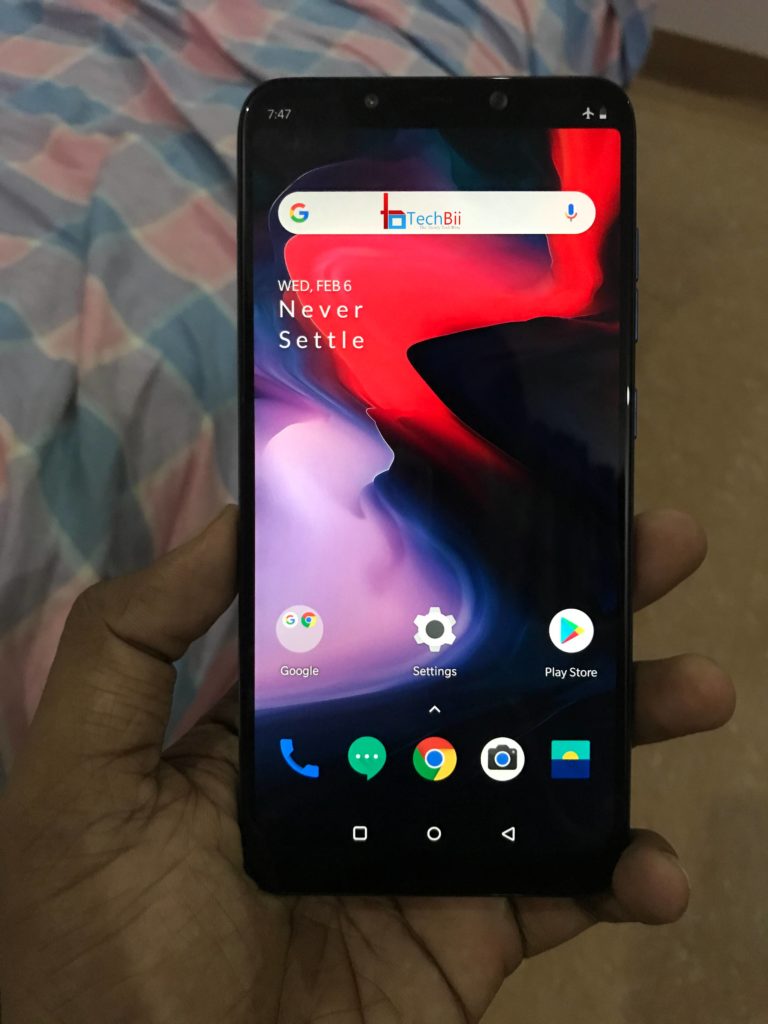 OxygenOS on Poco F1 Homescreen