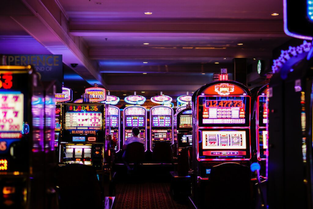 The Psychology Behind Slot Machine Design and How it Influences Player Behaviour