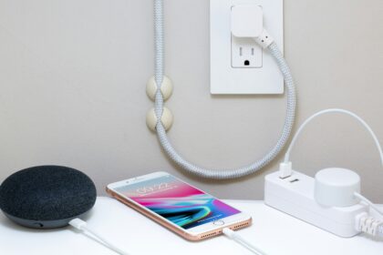 Travel Light, Charge Right: The Most Compact iPhone Charger and Power Bank Combo