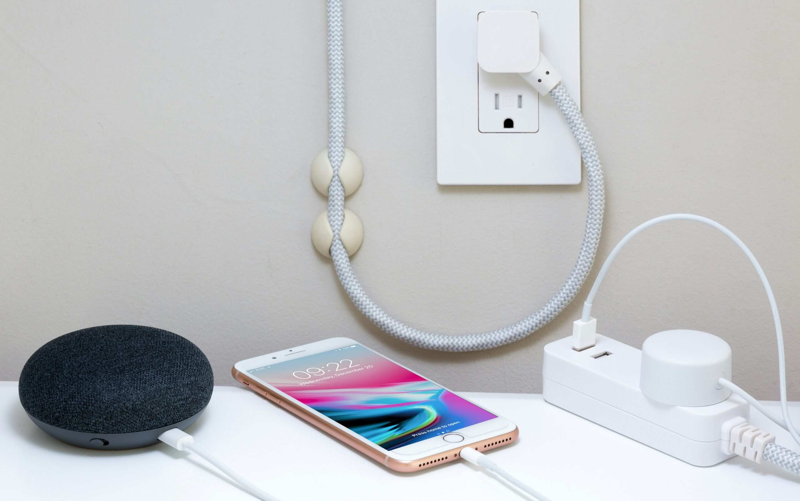 Travel Light, Charge Right: The Most Compact iPhone Charger and Power Bank Combo