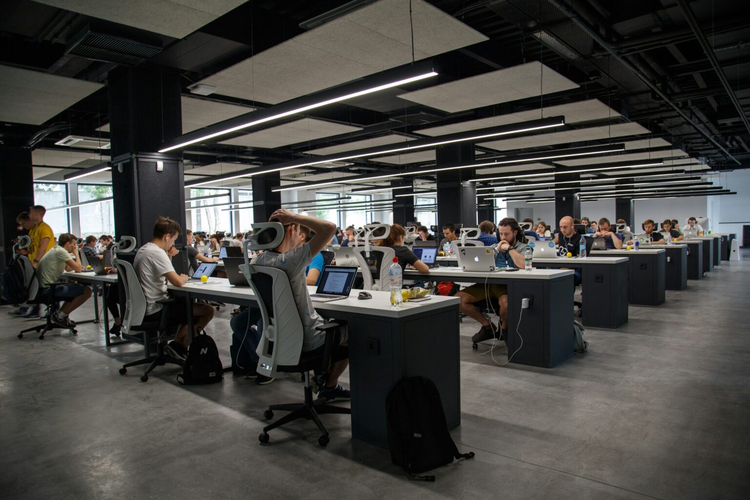Why IT Services Are Critical for Remote and Hybrid Workforces