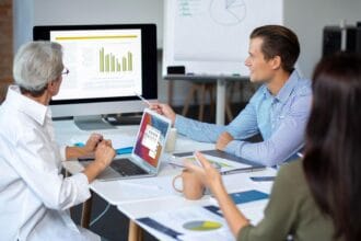 How a Salesforce Partner Portal Improves Collaboration and Sales Efficiency
