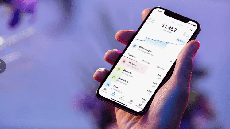 Why Too Many Features Can Make a Banking App Harder to Use