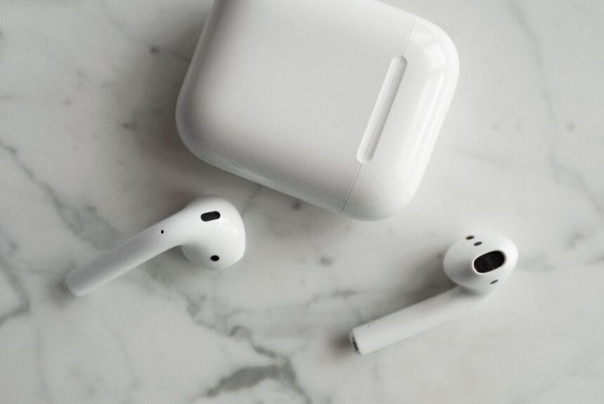 AirPods refusing to pair? Fix it on iPhone, Windows 11, or Android — the flat case, the auto-switch trap, drivers, and the full reset done right.