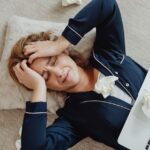 How long to wait before forcing a stuck Windows update, why forced shutdowns roll back cleanly, and the five fixes that repair the update for good.