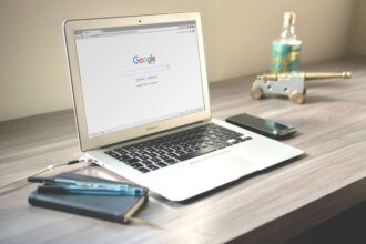 Chrome won't open, flashes closed, or runs invisibly? Kill zombie processes, reset the profile safely, and reinstall without losing bookmarks.